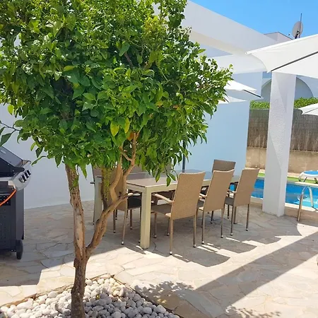בית נופש In Picafort, Nahe Playa De Muro, 4 X Schlafzimmer Mit Bad *